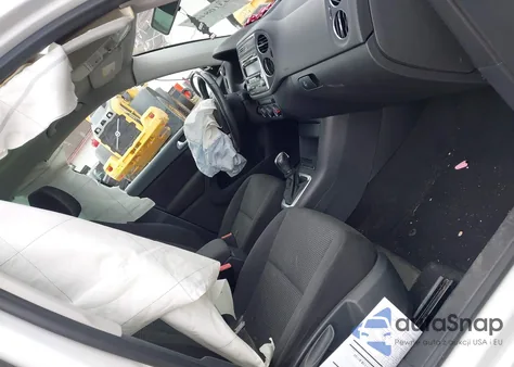 2013 Volkswagen Tiguan S/Se/Sel from USA, damaged, VIN WVGBV3AX8DW625770